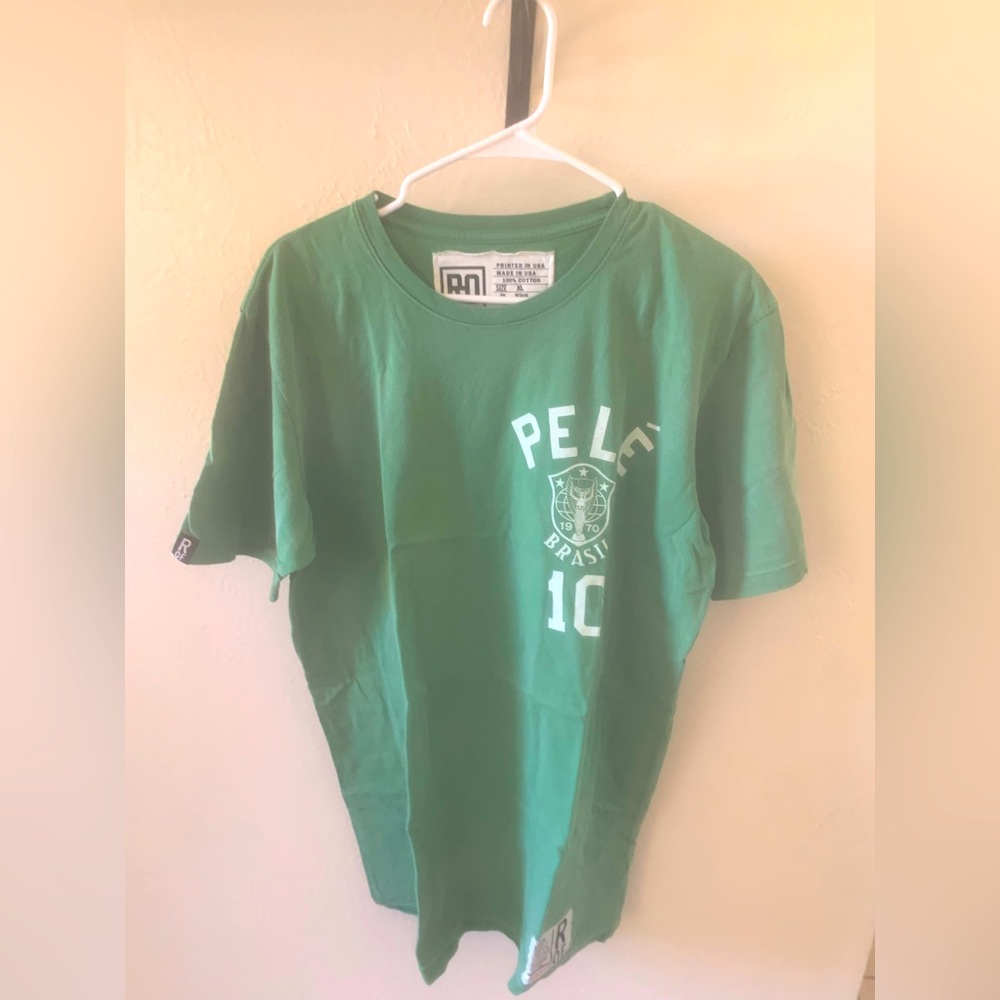 Pele Roots of Fight men’s tshirt, XL, BRAND NEW!